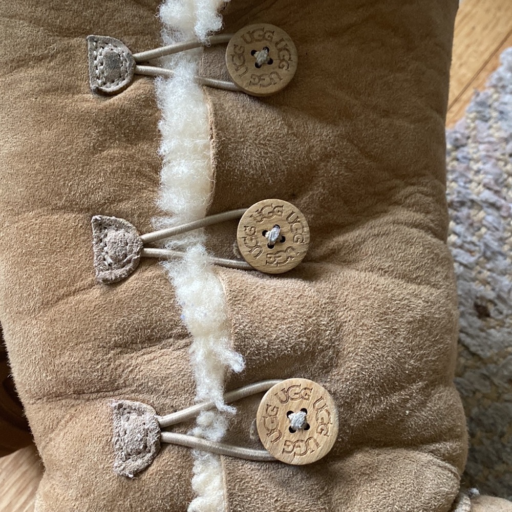 Ugg Bailey Button Triple Boot - image 8
